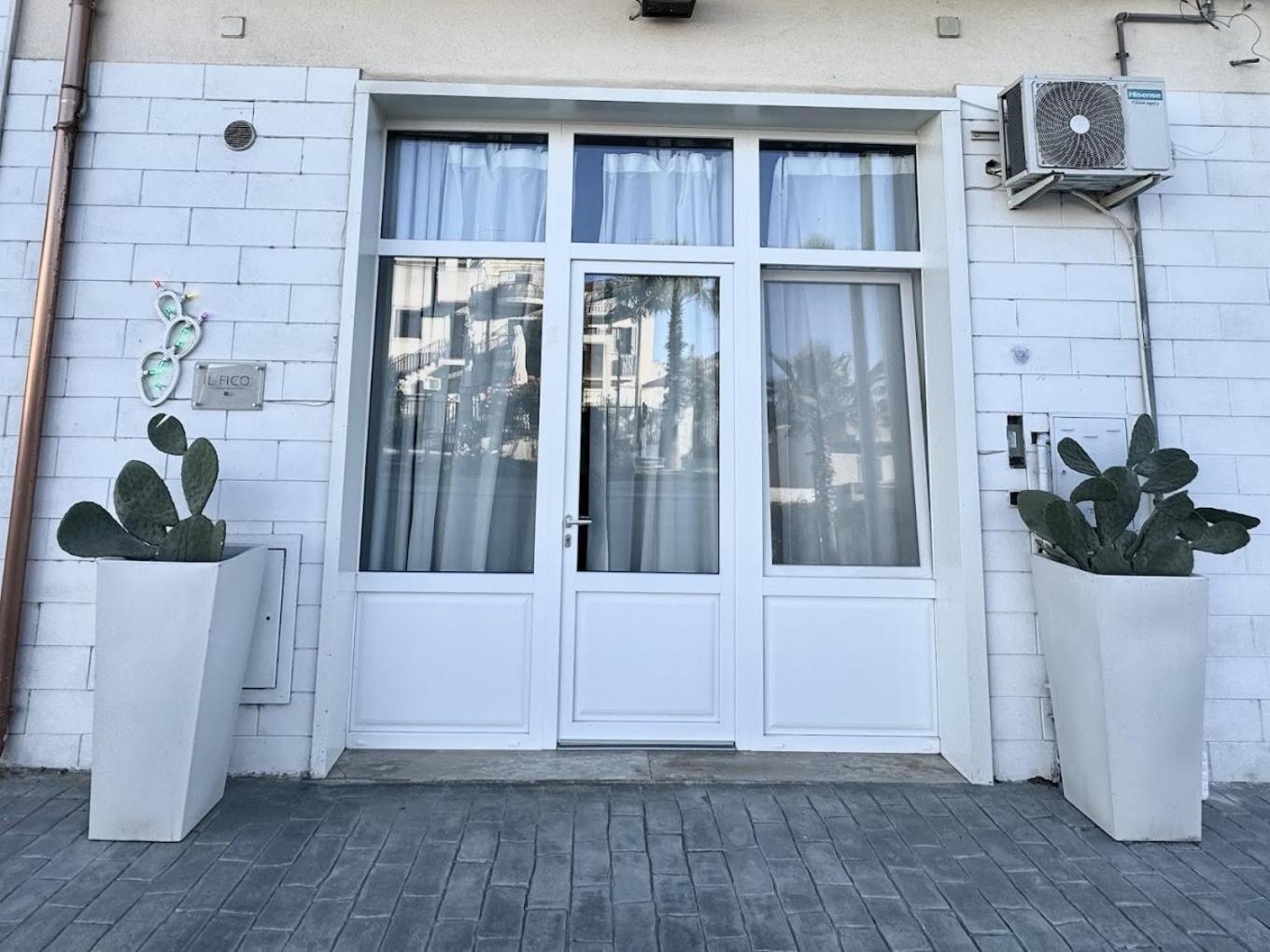 Apartamento Loft Il Fico Zapponeta Exterior foto